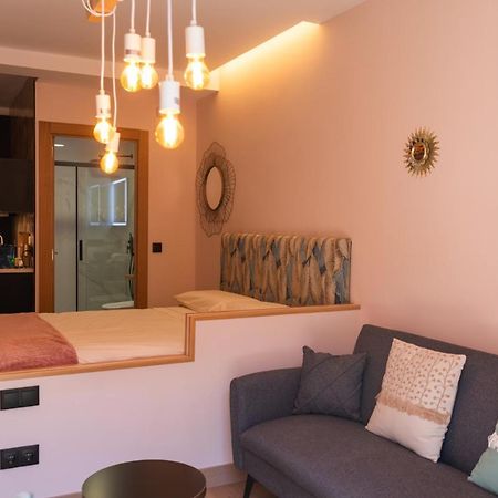 Ferrari Suites Valladolid Extérieur photo